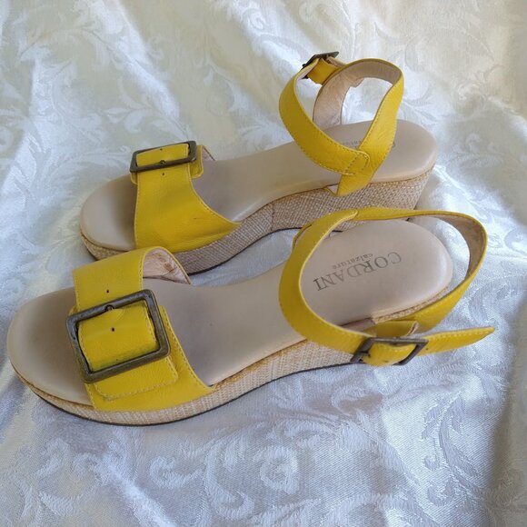 Yellow Leather Cordani Calzature Women's Wedge Heel Sandals Excellent Condition - Picture 3 of 9